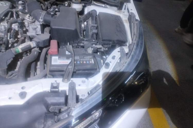 Used Toyota Corolla 2017 1.2T CVT GL-i Engine Bay Left