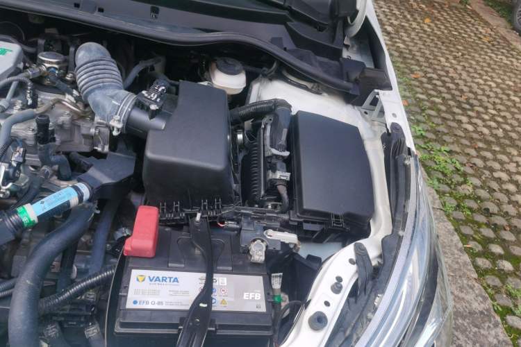 Used Toyota Corolla 2017 Revised Version 1.2T S-CVT GL Engine Bay Left
