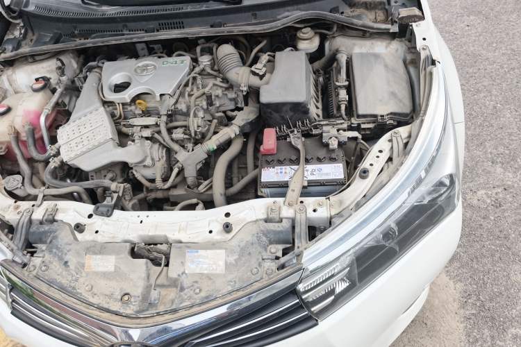Used Toyota Corolla 2017 1.2T CVT GL-i Engine Bay Left