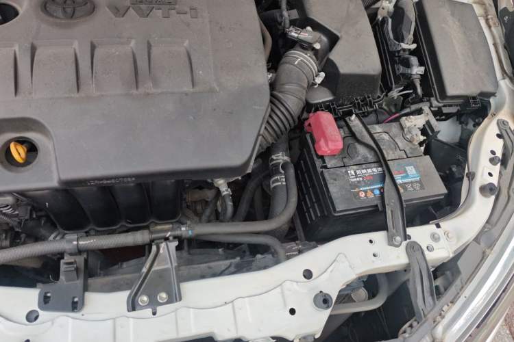 Used Toyota Corolla 2017 Revised Version 1.6L S-CVT GL Engine Bay Left