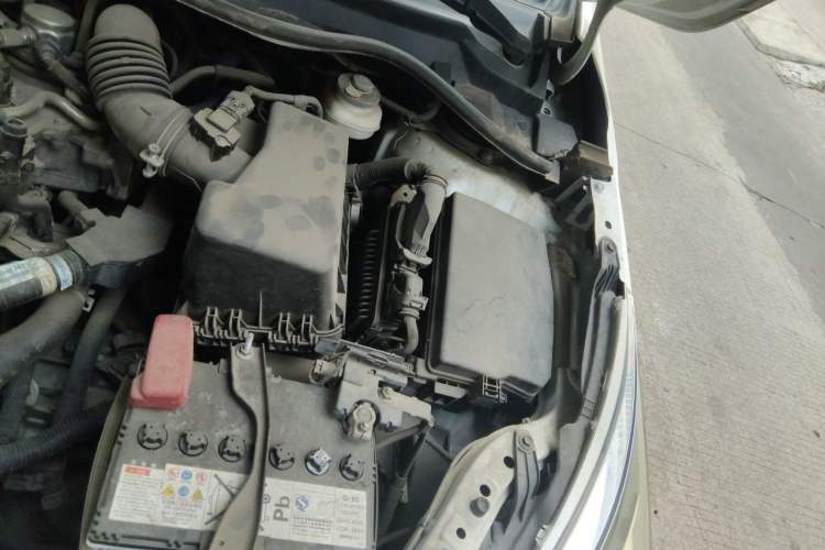 Used Toyota Corolla 2017 Revised Version 1.2T S-CVT GL Engine Bay Left