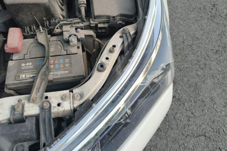 Used Toyota Corolla 2017 Revised Version 1.2T S-CVT GL Engine Bay Left
