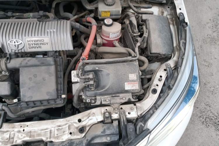 Used Toyota Corolla 2017 Revised Dual-Engine 1.8L E-CVT Leading Edition Engine Bay Left