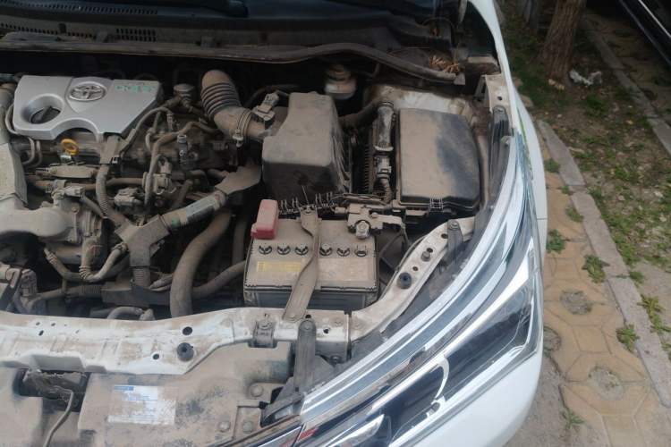 Used Toyota Corolla 2017 Revised Version 1.2T S-CVT GL Engine Bay Left