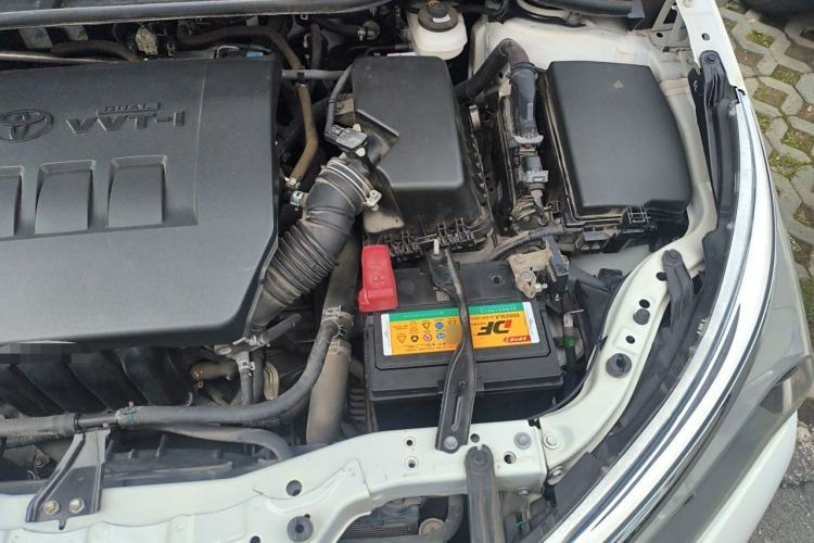 Used Toyota Corolla 2017 Revised Version 1.6L S-CVT GL Engine Bay Left