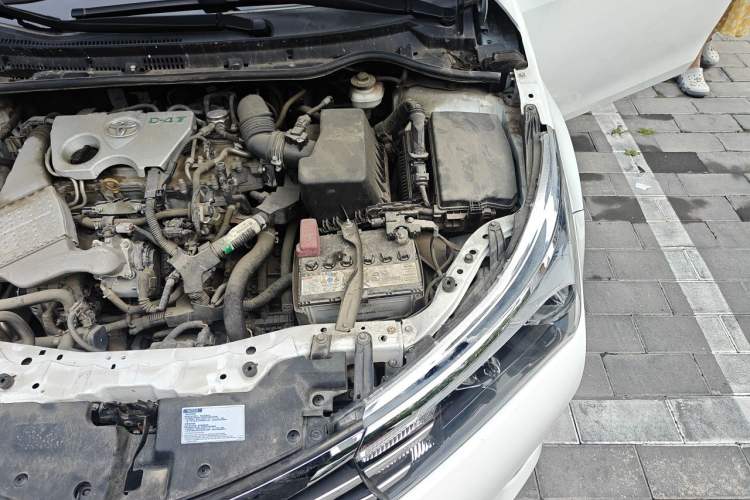 Used Toyota Corolla 2017 1.2T CVT GL Engine Bay Left
