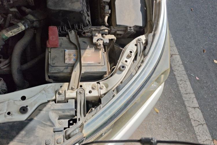 Used Toyota Corolla 2017 1.2T CVT GL Engine Bay Left