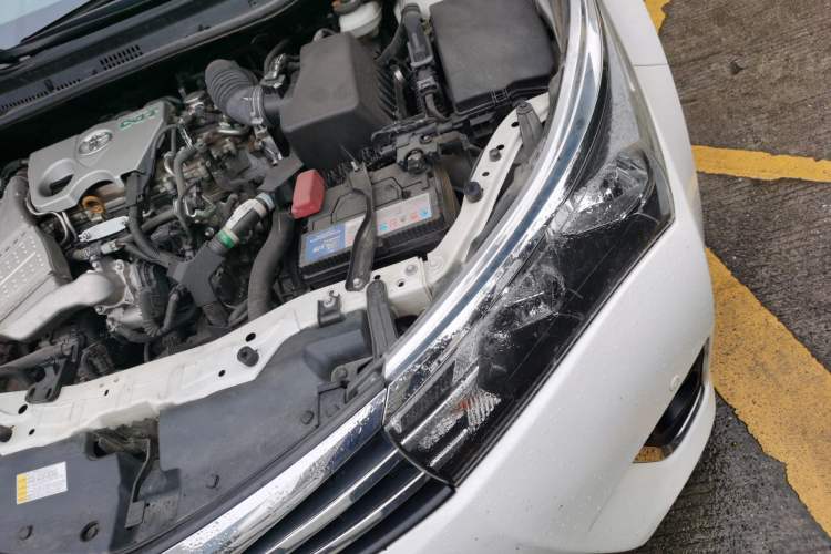Used Toyota Corolla 2017 1.2T CVT GL-i Leather Edition Engine Bay Left