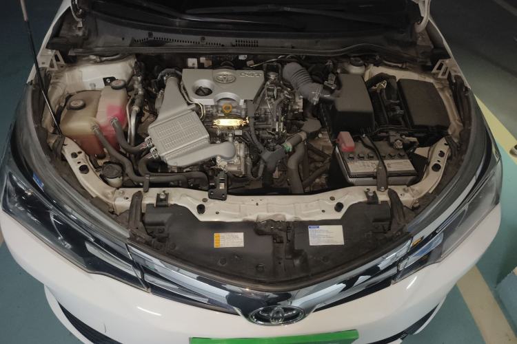 Used Toyota Corolla 2017 Revised Version 1.2T S-CVT GL-i Engine Bay