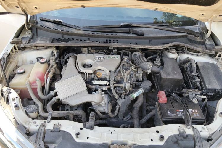 Used Toyota Corolla 2017 Revised Version 1.2T S-CVT GL-i Engine Bay