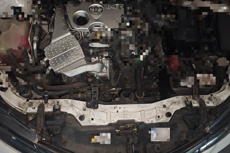 Used Toyota Corolla 2017 Revised Version 1.2T S-CVT GL-i Engine Bay