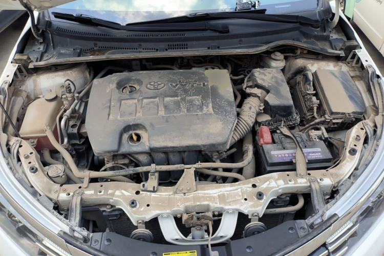 Used Toyota Corolla 2017 Revised Version 1.6L S-CVT GL Engine Bay
