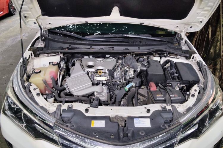 Used Toyota Corolla 2017 1.2T CVT GL-i Leather Edition Engine Bay