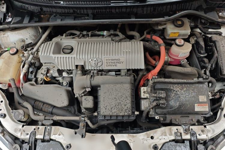 Used Toyota Corolla 2017 Revised Dual-Engine 1.8L E-CVT Leading Edition Engine Bay