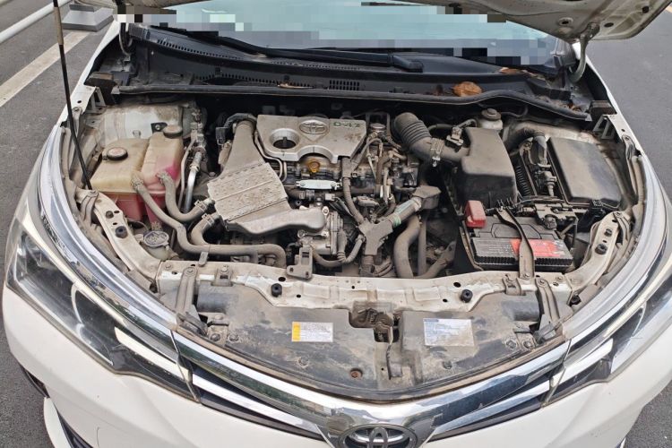Used Toyota Corolla 2017 Revised Version 1.2T S-CVT GL-i Engine Bay