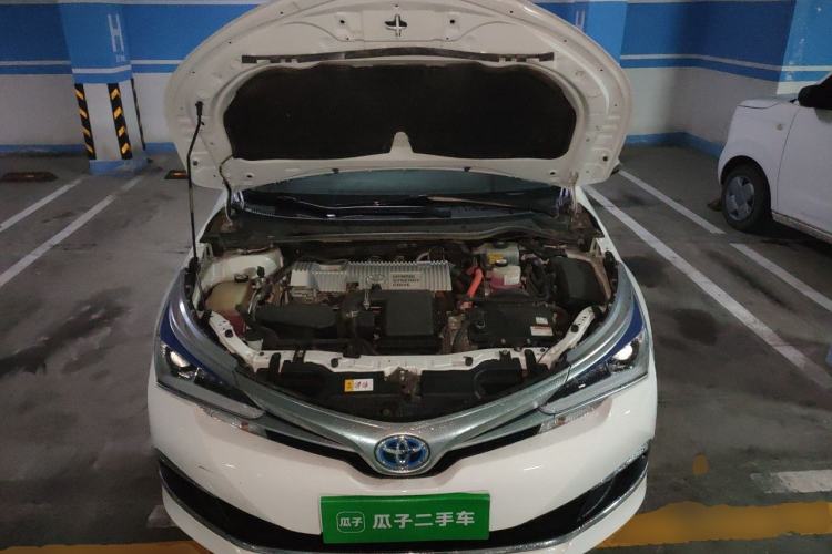 Used Toyota Corolla 2017 Revised Dual-Engine 1.8L E-CVT Leading Edition Engine Bay