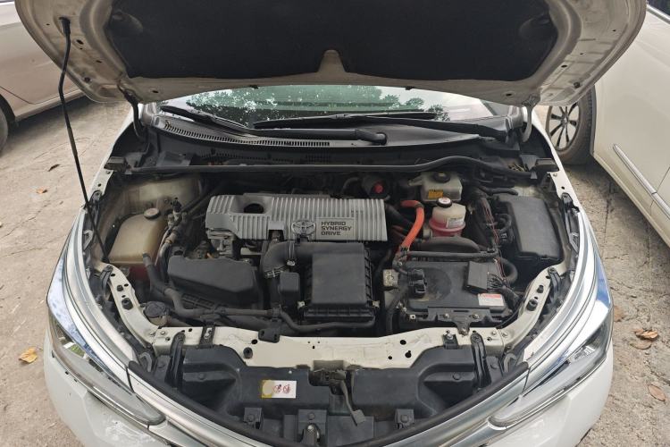 Used Toyota Corolla 2017 Revised Dual-Engine 1.8L E-CVT Leading Edition Engine Bay
