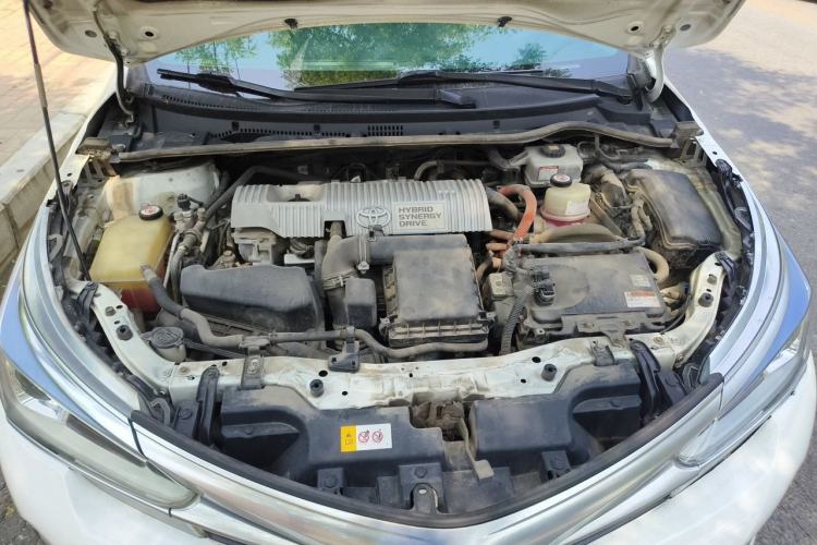 Used Toyota Corolla 2017 Revised Dual-Engine 1.8L E-CVT Leading Edition Engine Bay