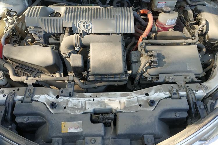 Used Toyota Corolla 2017 Revised Dual-Engine 1.8L E-CVT Elite Edition Engine Bay