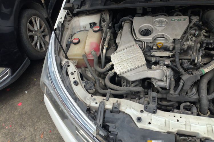Used Toyota Corolla 2017 1.2T CVT GL-i Engine Bay Right