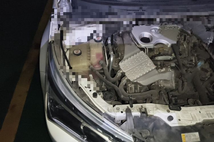 Used Toyota Corolla 2017 Revised Version 1.2T S-CVT GL Engine Bay Right