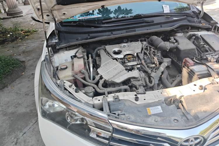 Used Toyota Corolla 2017 1.2T CVT GL Engine Bay Right