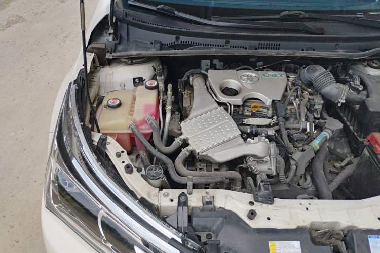 Used Toyota Corolla 2017 Revised Version 1.2T S-CVT GL Engine Bay Right