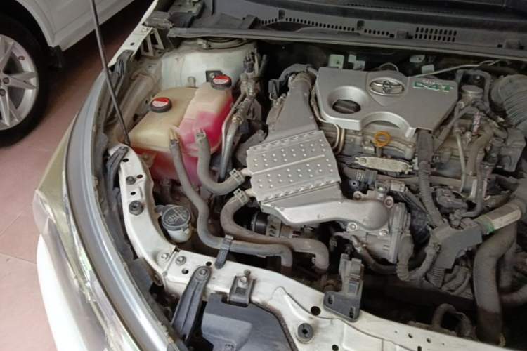 Used Toyota Corolla 2017 1.2T CVT GL Engine Bay Right