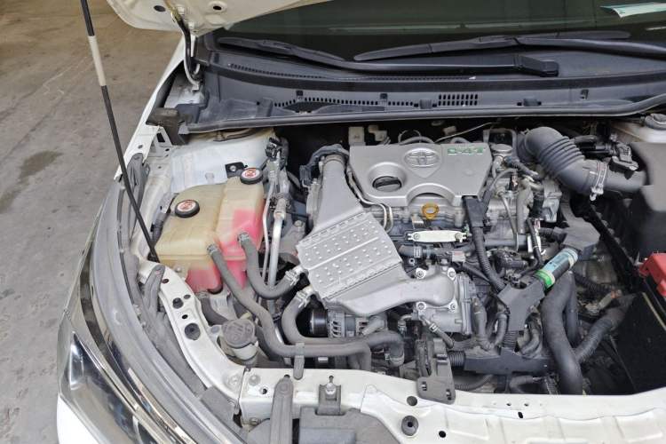 Used Toyota Corolla 2017 Revised Version 1.2T S-CVT GL Engine Bay Right