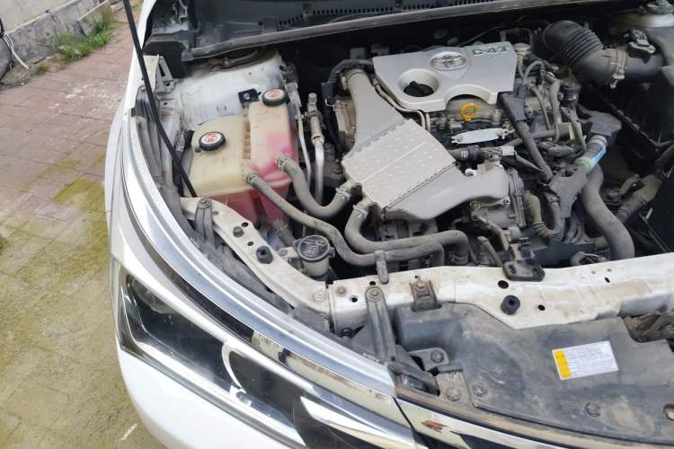 Used Toyota Corolla 2017 Revised Version 1.2T S-CVT GL Engine Bay Right