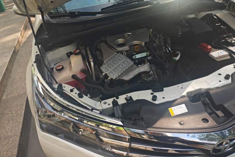 Used Toyota Corolla 2017 1.2T CVT GL-i Leather Edition Engine Bay Right