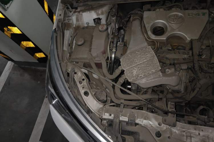 Used Toyota Corolla 2017 Revised Version 1.2T S-CVT GL Engine Bay Right