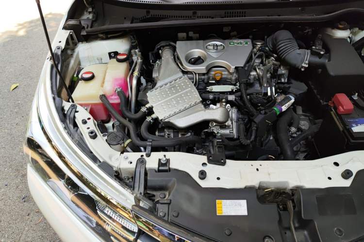 Used Toyota Corolla 2017 1.2T Manual GL Engine Bay Right