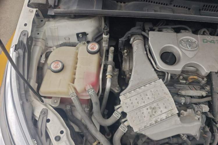Used Toyota Corolla 2017 Revised Version 1.2T S-CVT GL Engine Bay Right