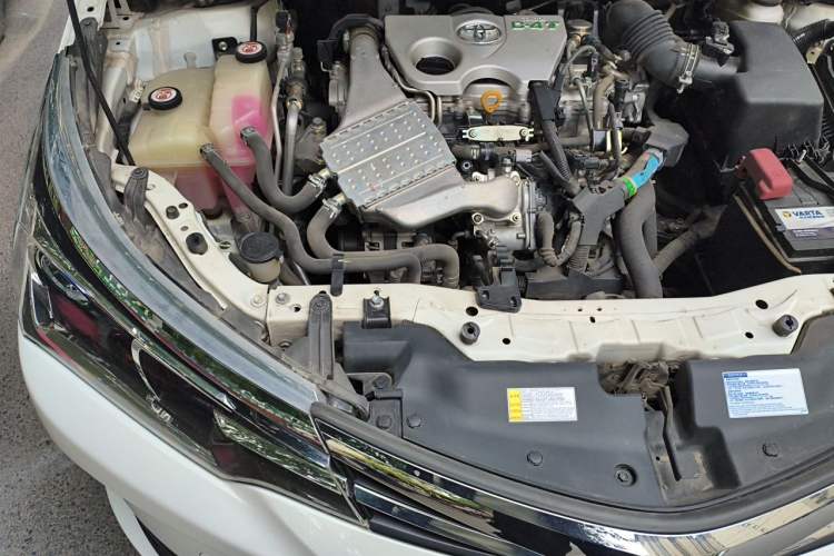 Used Toyota Corolla 2017 Revised Version 1.2T S-CVT GL Engine Bay Right