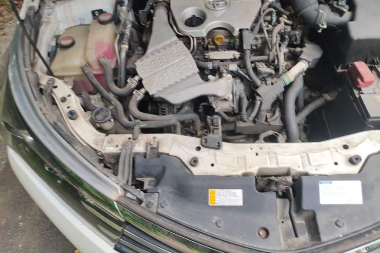 Used Toyota Corolla 2017 1.2T CVT GL Engine Bay Right