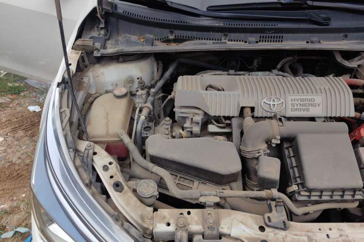 Used Toyota Corolla 2017 Revised Dual-Engine 1.8L E-CVT Leading Edition Engine Bay Right
