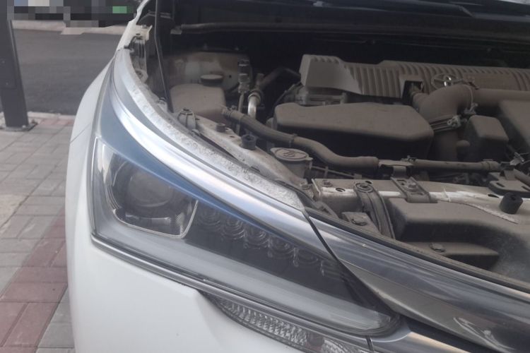 Used Toyota Corolla 2017 Revised Dual-Engine 1.8L E-CVT Leading Edition Engine Bay Right