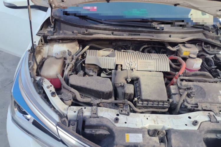Used Toyota Corolla 2017 Revised Dual-Engine 1.8L E-CVT Leading Edition Engine Bay Right