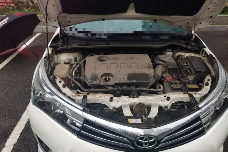 Used Toyota Corolla 2017 1.6L Manual GL Engine Bay Right