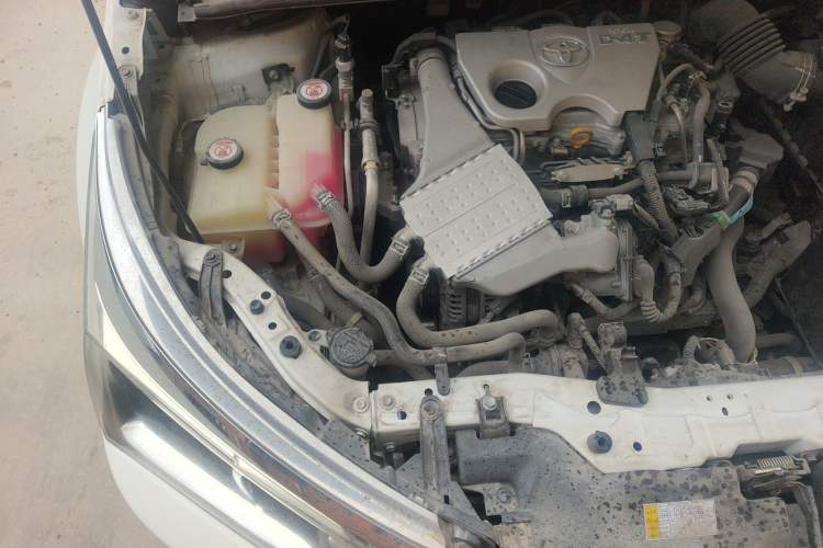 Used Toyota Corolla 2017 Revised Version 1.2T S-CVT GL Engine Bay Right