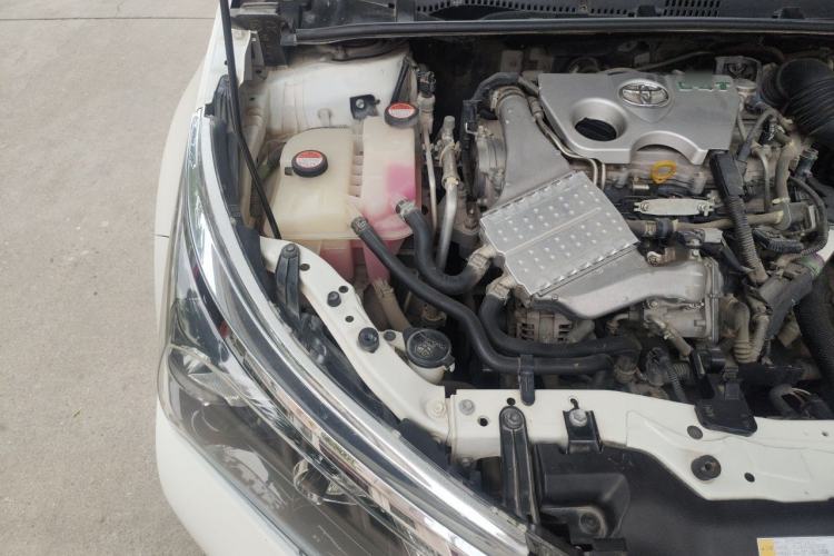Used Toyota Corolla 2017 1.2T Manual GL Engine Bay Right