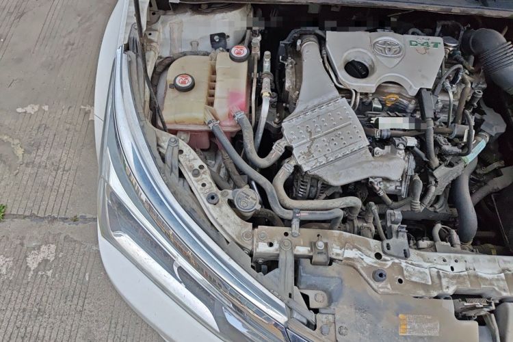Used Toyota Corolla 2017 Revised Version 1.2T S-CVT GL-i Engine Bay Right