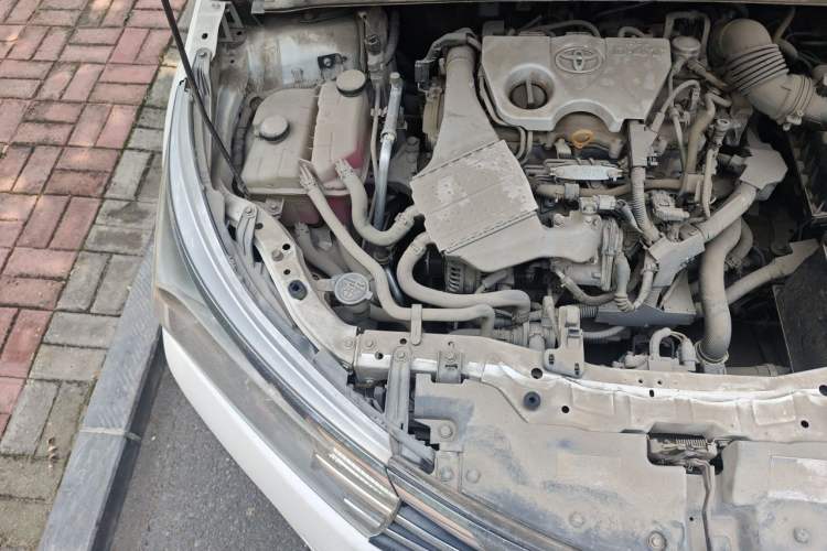 Used Toyota Corolla 2017 1.2T Manual GL Engine Bay Right