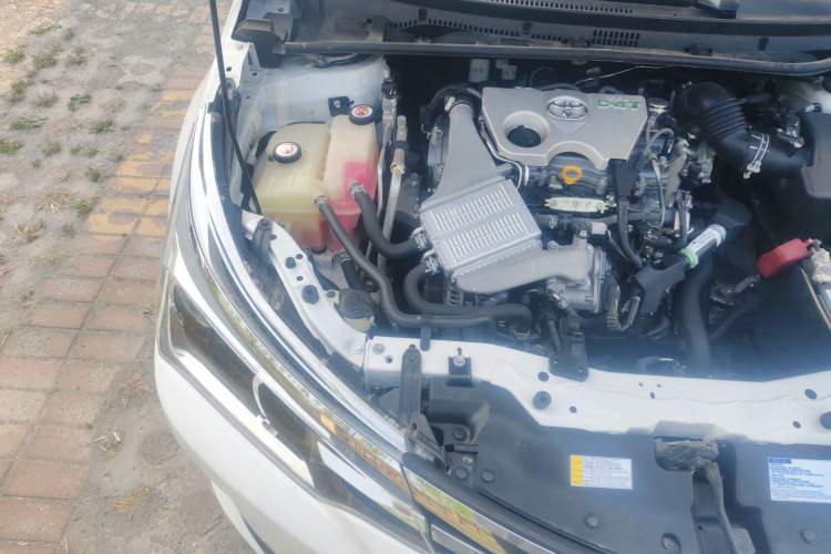 Used Toyota Corolla 2017 Revised Version 1.2T S-CVT GL Engine Bay Right