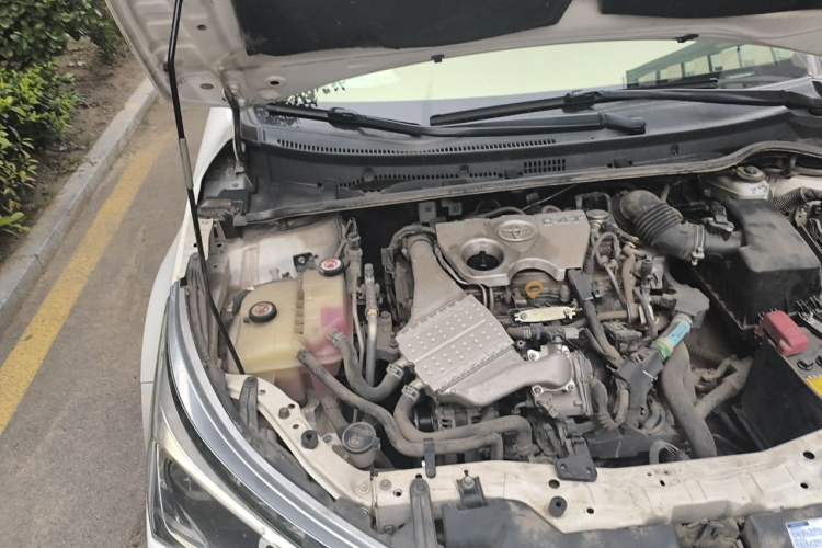 Used Toyota Corolla 2017 Revised Version 1.2T S-CVT GL Engine Bay Right