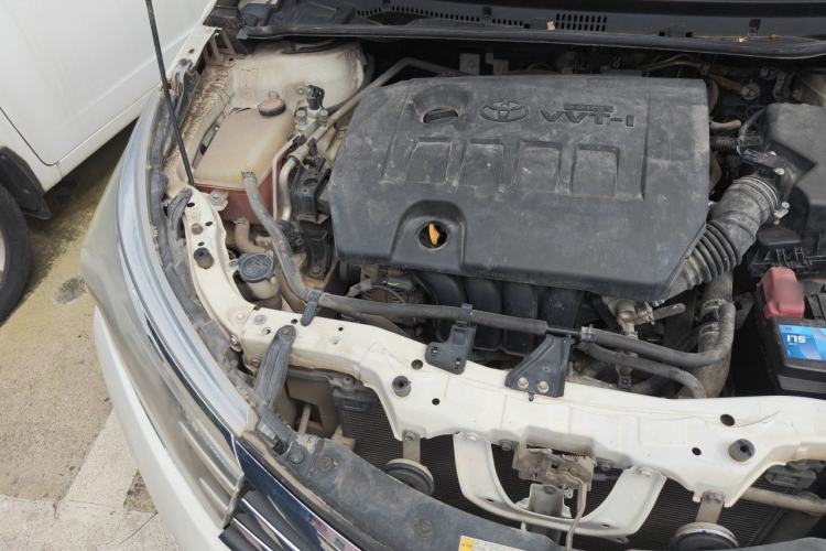 Used Toyota Corolla 2017 1.6L CVT GL Engine Bay Right