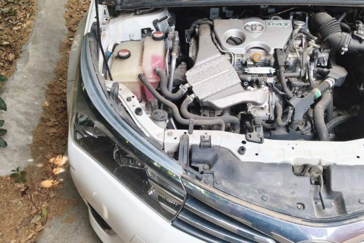 Used Toyota Corolla 2017 1.2T CVT GL Engine Bay Right