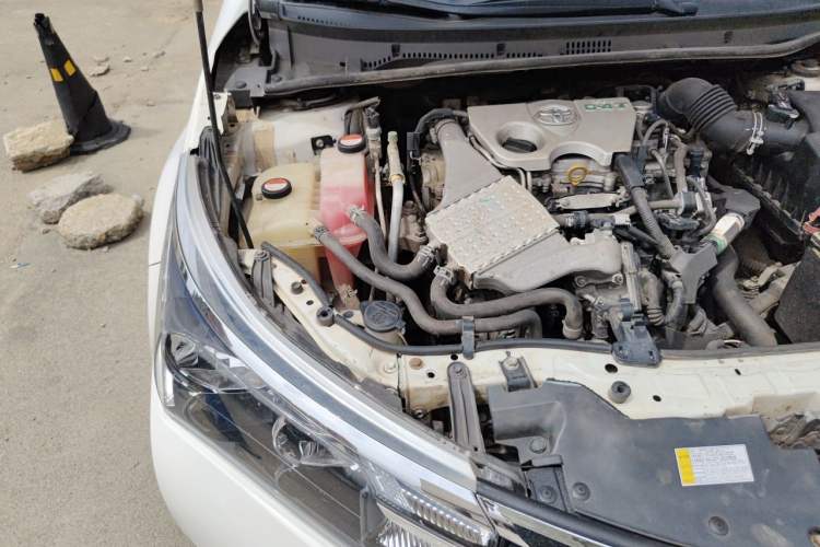 Used Toyota Corolla 2017 1.2T CVT GL Engine Bay Right