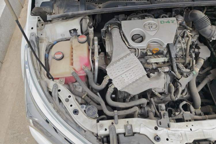 Used Toyota Corolla 2017 1.2T CVT GL-i Engine Bay Right
